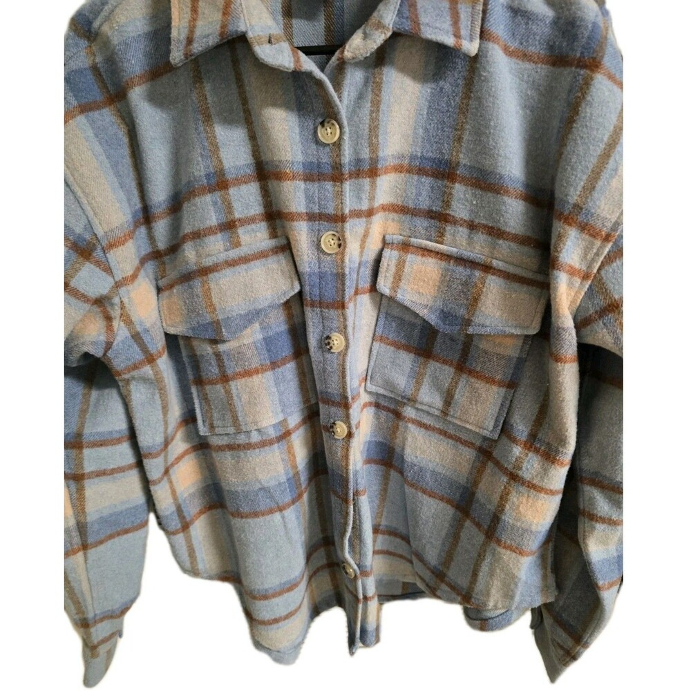 Ford Bronco Licensed Bundle – Plaid Overshirt Jacket + Graphic Tee (XS & L) - Picture 3 of 16